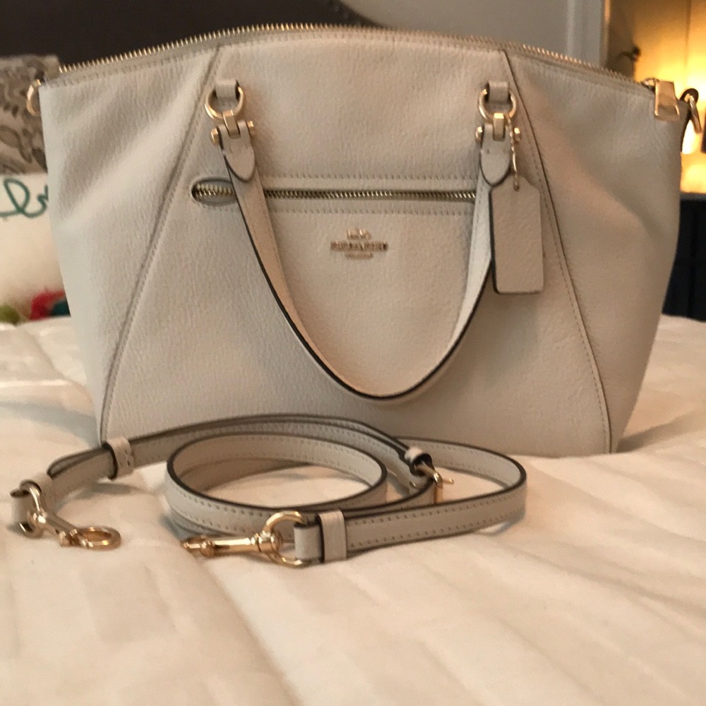 EUC COACH PRAIRIE SATCHEL used only once comes with crossbody strap